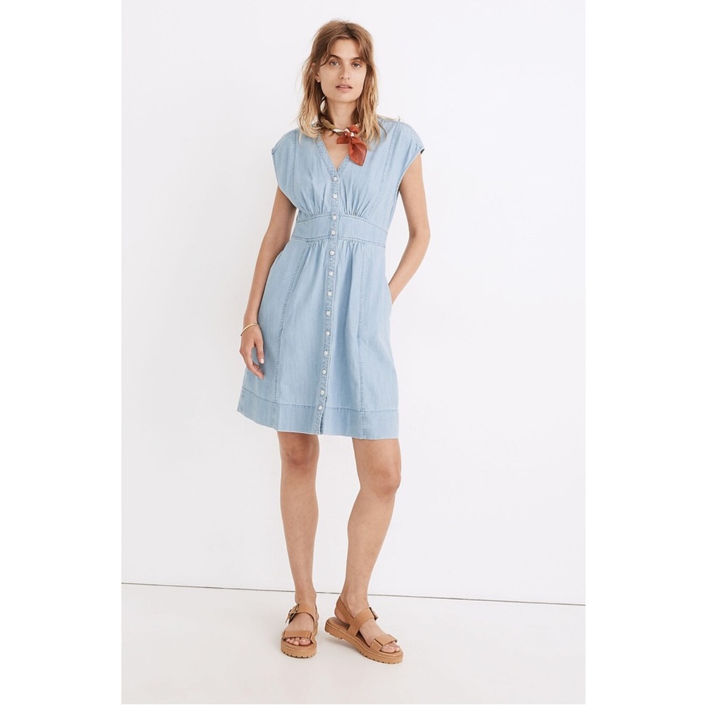 Madewell Denim Cap-Sleeve Button-Front Dress in Sunwashed Indigo size 0